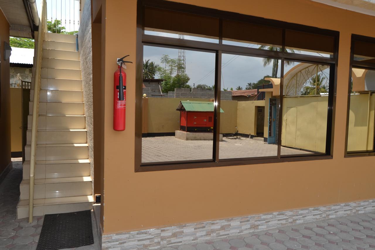Barcelona Lodge Bagamoyo Exterior photo